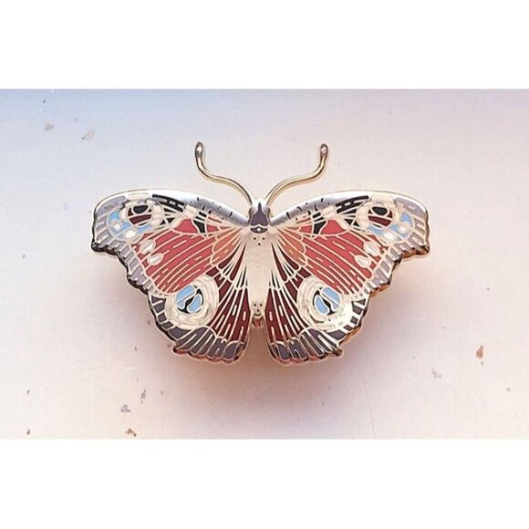 European Peacock Butterfly Enamel Pin - Gold Plated Nature Jewelry & Brooch - Picture 4 of 9